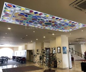 سقف کشسان هتل